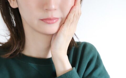 ホワイトニングは何故しみるのか？